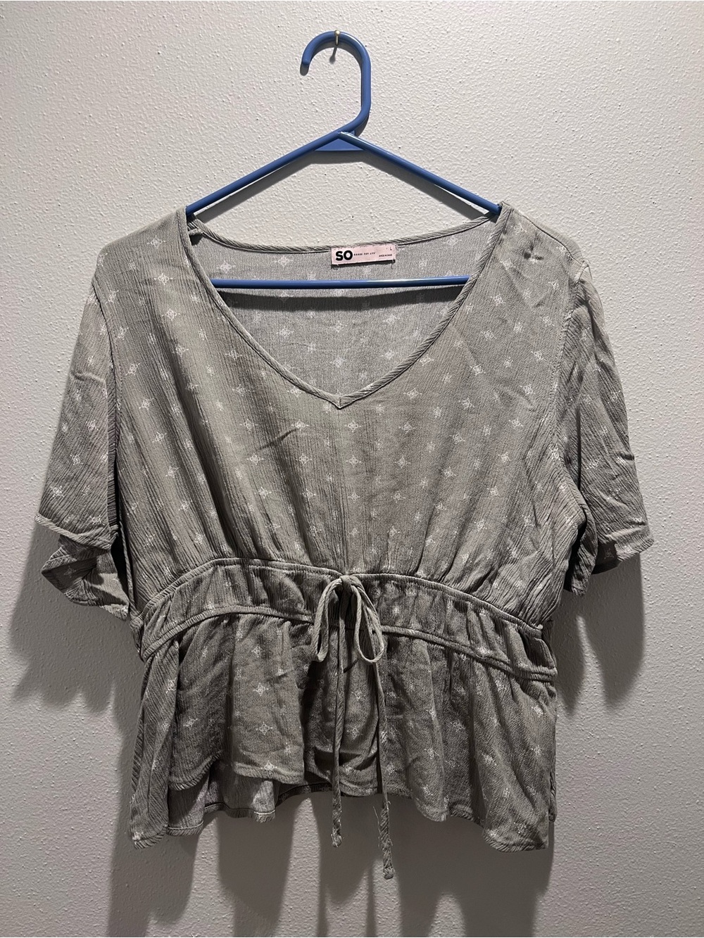 SO Green V-Neck Drawstring Peplum Blouse